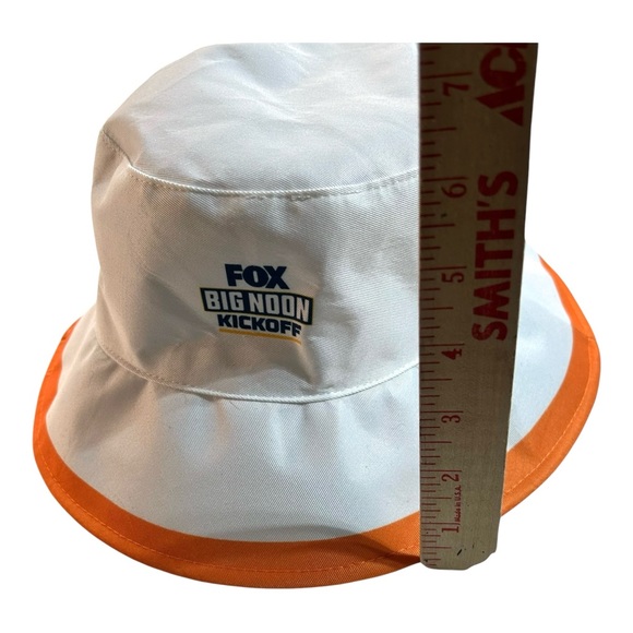 Lot (2) Fox Big Noon Kickoff Bucket Hat Cap White College Football NEW - Picture 7 of 7